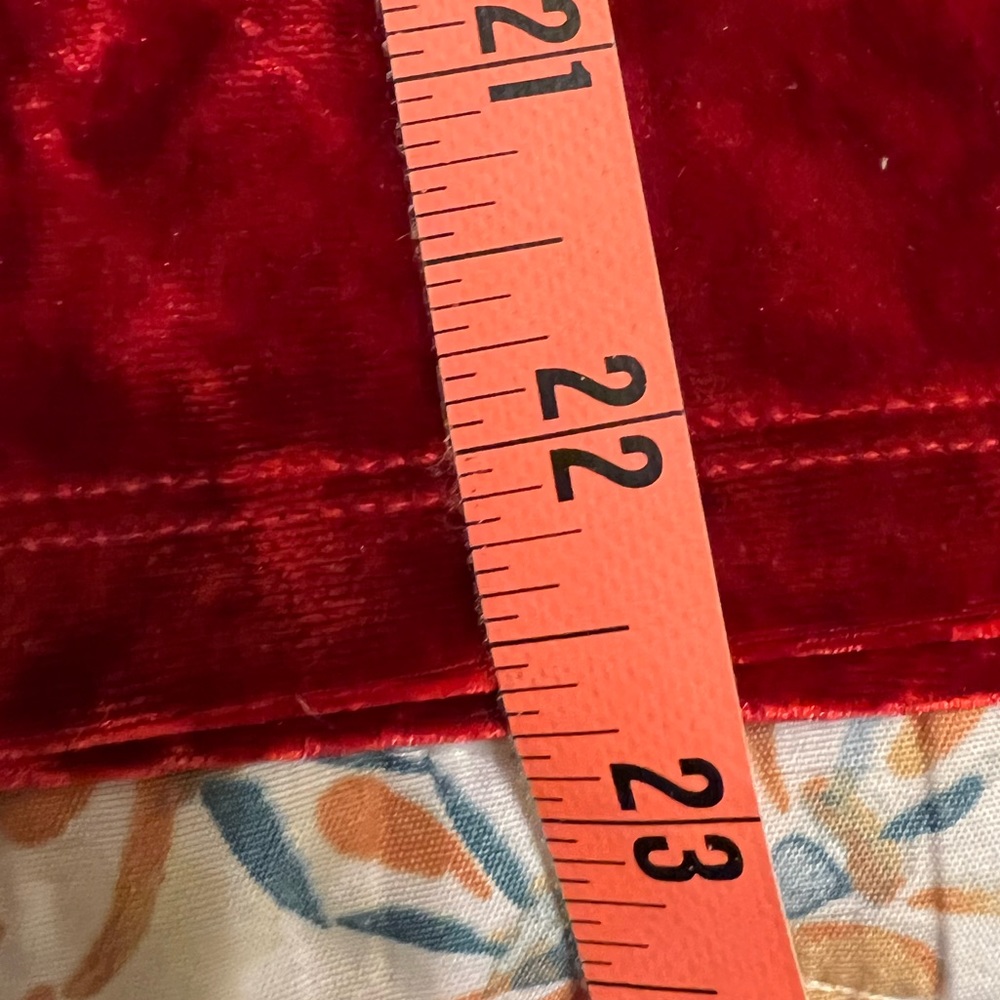 RED CRUSHED VELVET Top XS - Picture 7 of 7